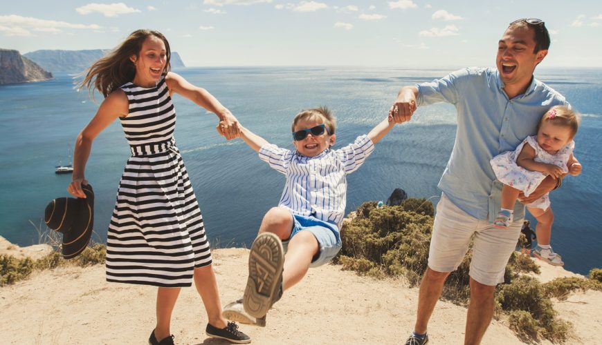 10 Tips to Help Plan Your Next Family Travel Adventure